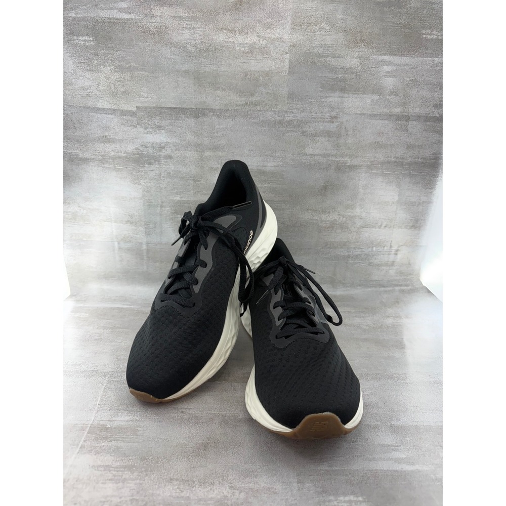 New Balance Fresh Foam Arishi v4 Black White Gum WARISEK4 Women Sz 11B